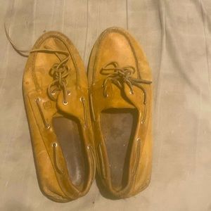 Boat shoes
